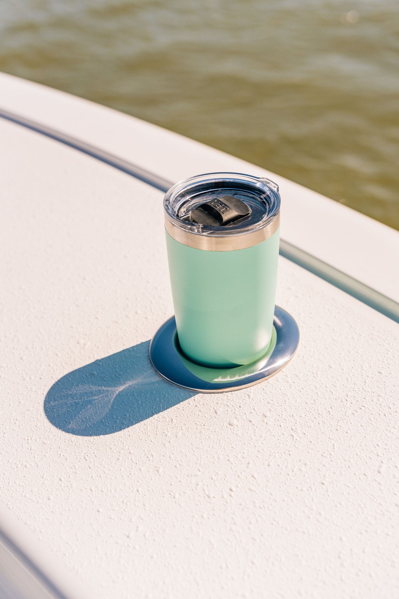 Screwless Cup And Fishing Rod Holder, 15°